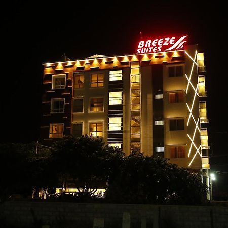 D Breeze Suites Devanahalli Exteriör bild