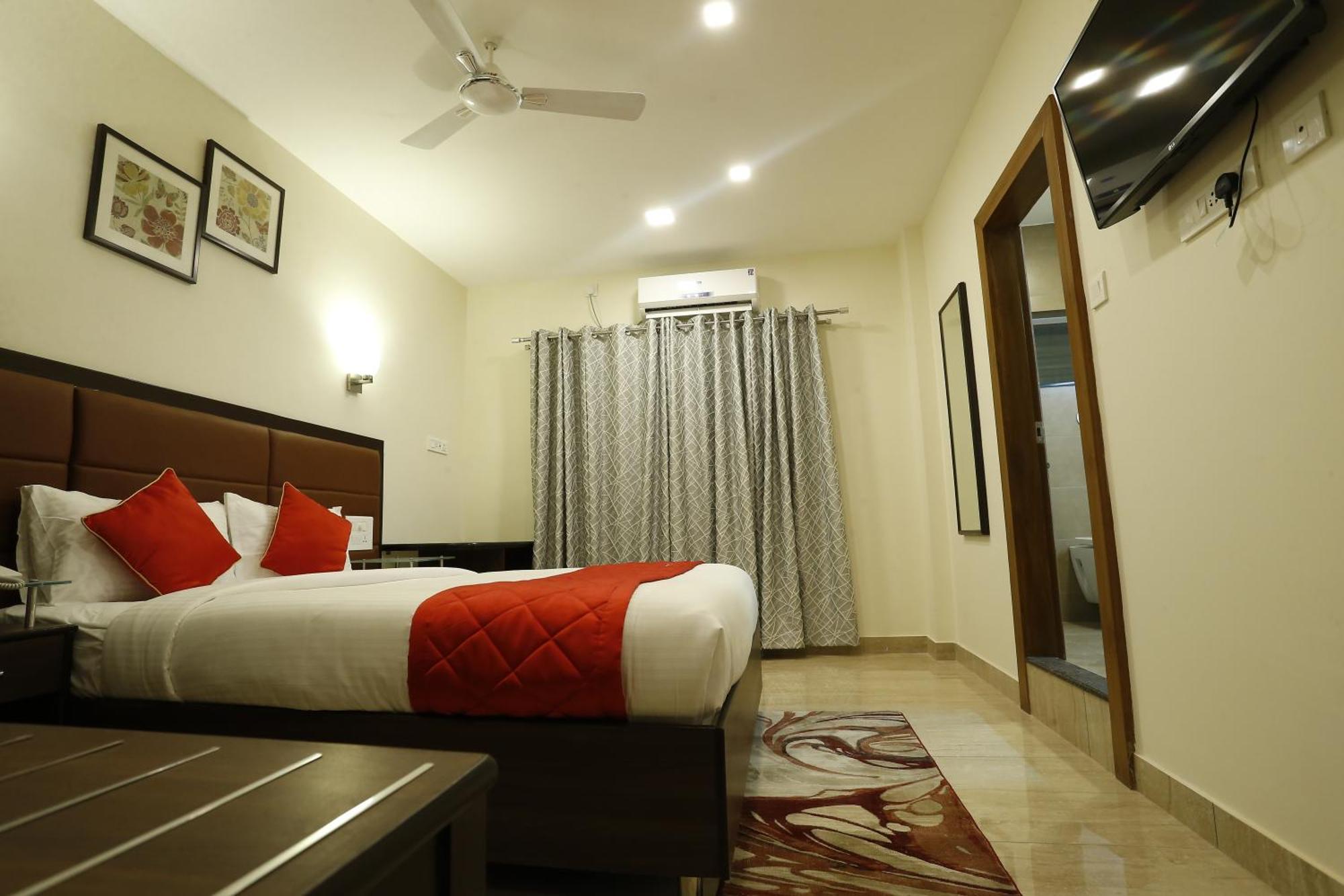 D Breeze Suites Devanahalli Exteriör bild