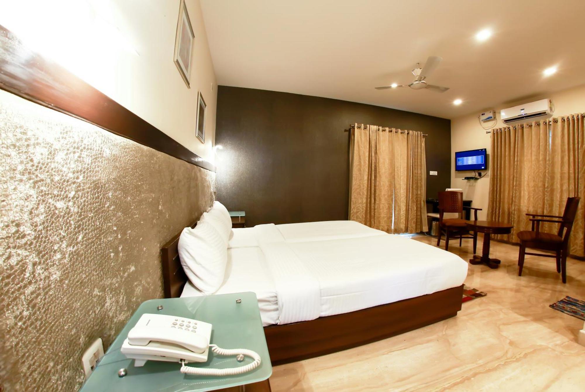 D Breeze Suites Devanahalli Exteriör bild