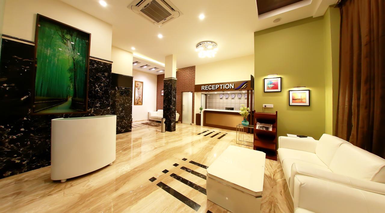 D Breeze Suites Devanahalli Exteriör bild